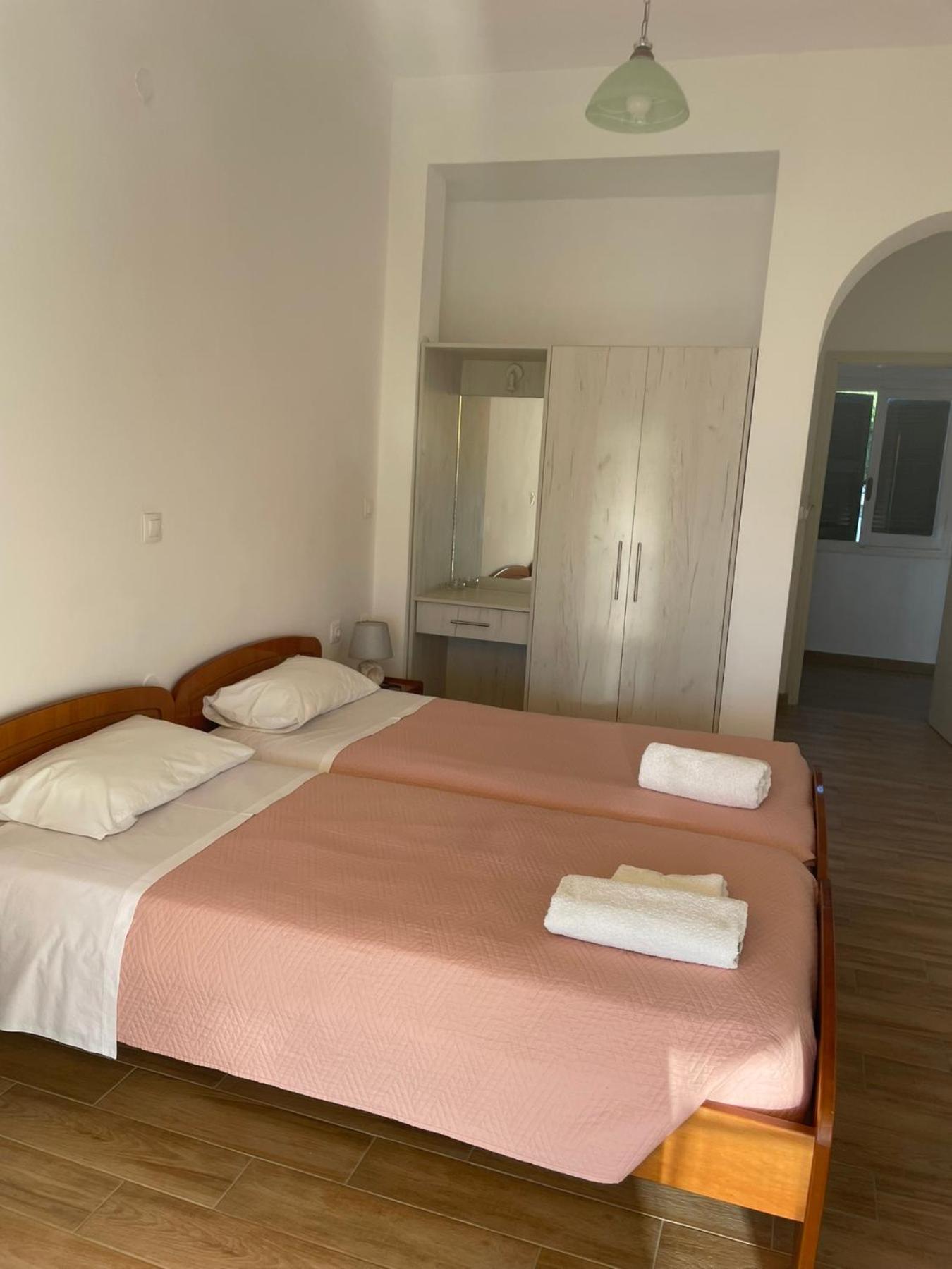 Nafsika Apartments Agios Georgios Pagon Exteriér fotografie